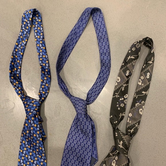 Set of Ties (Lanvin/Kenzie) - Picture 1 of 3